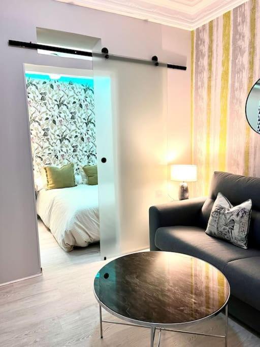 Myhousespain - Sensacional Piso En Lavapies มาดริด ภายนอก รูปภาพ